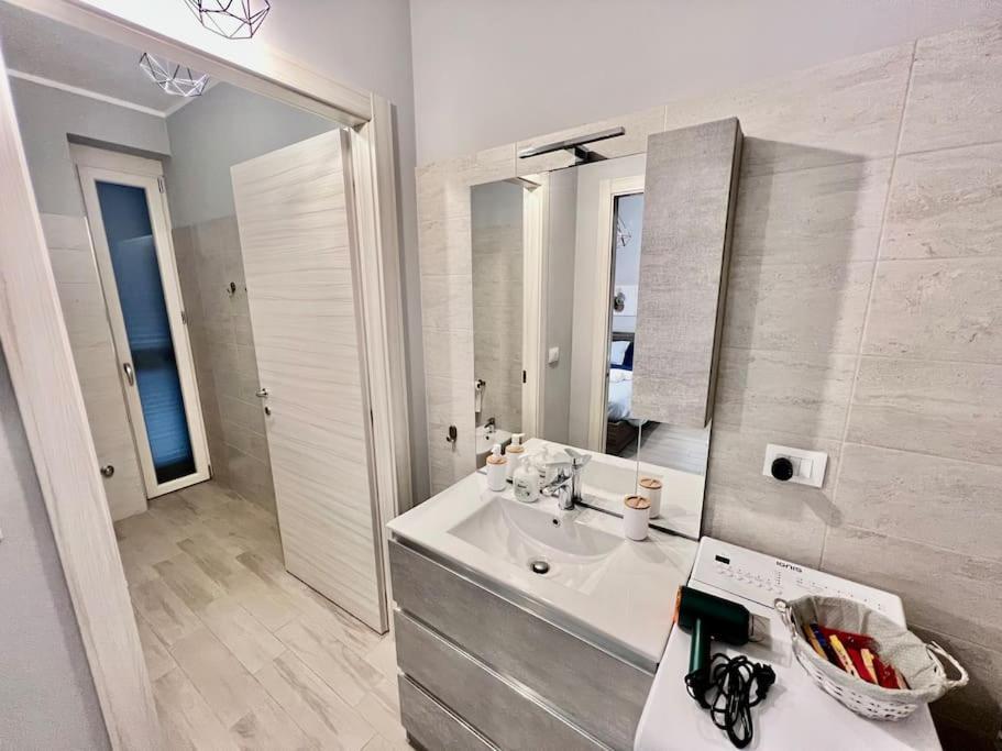 Metro-Apartment: Fabolous Flat Moncalieri Exterior photo